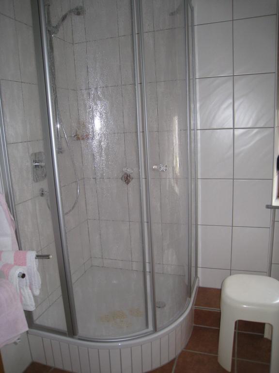 Ferienweingut Arnold Thiesen Apartment Брутиг-Фанкел Стая снимка